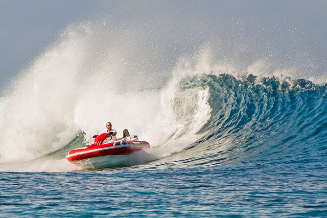 120 MINUTES Dubai Private Self-Drive SeaKart Jet Ski Boat Tour - Cruising through Dubai Marina