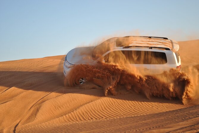 2 seater Dune Buggy Safari in Sharjah - Sunset, barbecue, and evening entertainment
