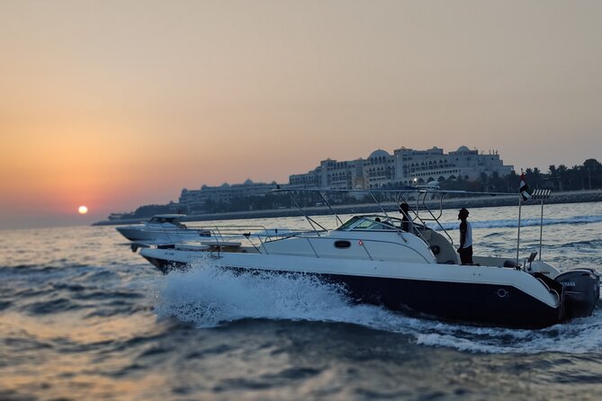 2Hours and 30Minute Private Boat Tour in Dubai - Leaving from Dubai Harbor Yacht Club