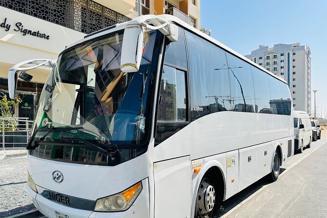33 Seater Luxury Bus Rental Dubai - Communication with the driver