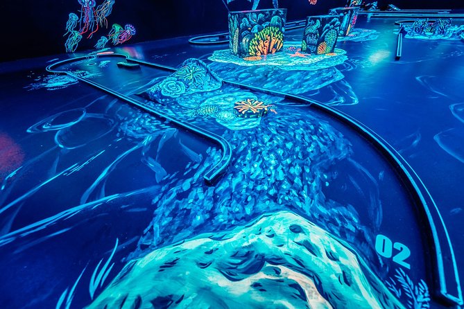 3d Blacklight Minigolf - Jbr / Marina Dubai - The Best People for This Activity