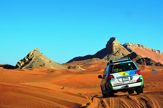 4x4 Hatta Safari to Fossil Rock & Honey Bee Garden visit with Breakfast - A desert breakfast before the main sights