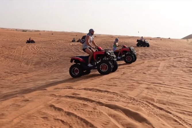 4x4 off-Road Desert Safari, Sandboarding, CamelRide, Veg & BBQ - Stop two: 4x4 dune bashing in Lahbab