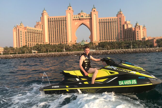 90 Minutes Dubai Palm Jumeirah Jetski Tour - Yamaha jetskis, passengers, and age rules