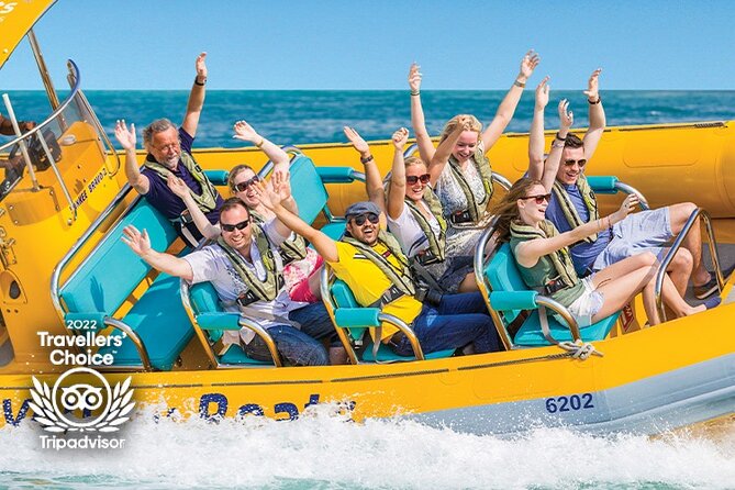 99 Minutes Premium Tour : Dubai Marina, Atlantis & Burj Al Arab - The guide and onboard service