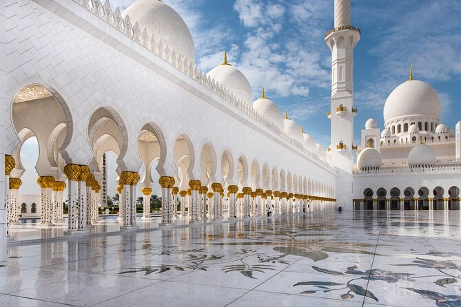 Abu Dhabi City, Sheikh Zayed Mosque & Ferrari World Tour with Transfers - Sheikh Zayed Grand Mosque deserves your full attention