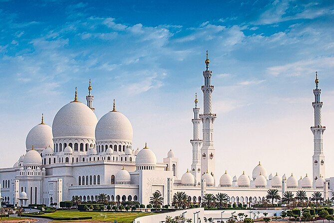 Abu Dhabi City Sightseeing Tour From Dubai - The Corniche is seen from the vehicle