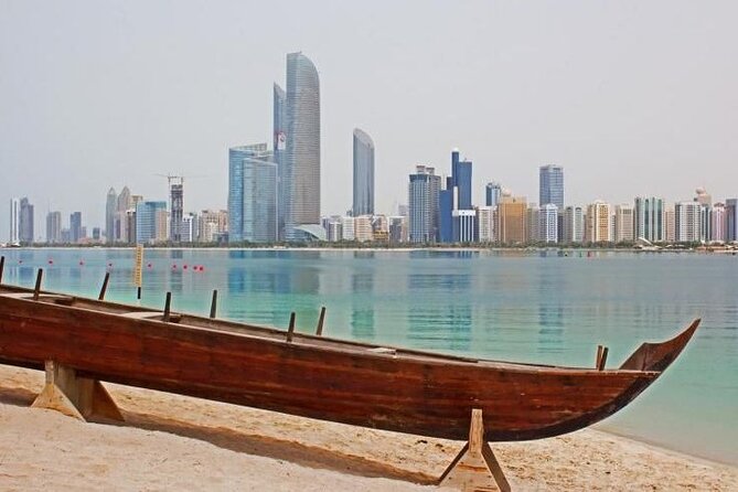 Abu Dhabi City Tour - The Sheikh Zayed Grand Mosque deserves your attention