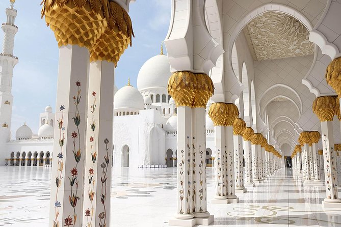 Abu Dhabi City Tour, Emirates Palace, Grand Mosque, Louvre Museum - The Corniche and Heritage Village show two Abu Dhabis