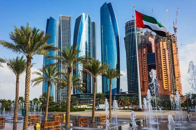 Abu Dhabi City Tour, Emirates Palace, Grand Mosque, Louvre Museum - Ferrari World and Yas Island: a quick stop for a famous theme park