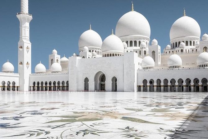 Abu Dhabi City Tour, Emirates Palace, Grand Mosque, Louvre Museum - Emirates Palace and Etihad Towers: grand views without full admission