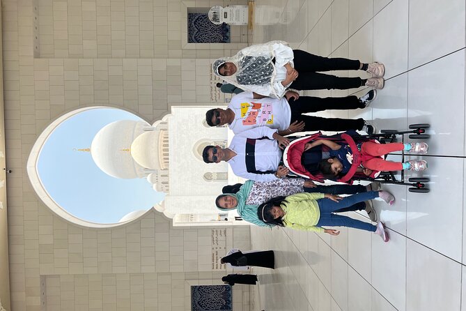 Abu Dhabi City Tour - Ferrari World - The drive along Sheikh Zayed Road
