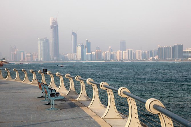 Abu Dhabi City Tour from Abu Dhabi - Abu Dhabi at a glance