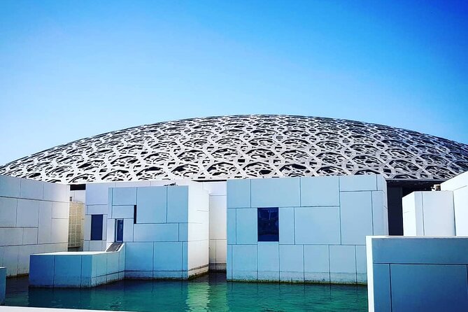 Abu Dhabi City Tour from Abu Dhabi - Marina Mall makes lunch flexible, not free