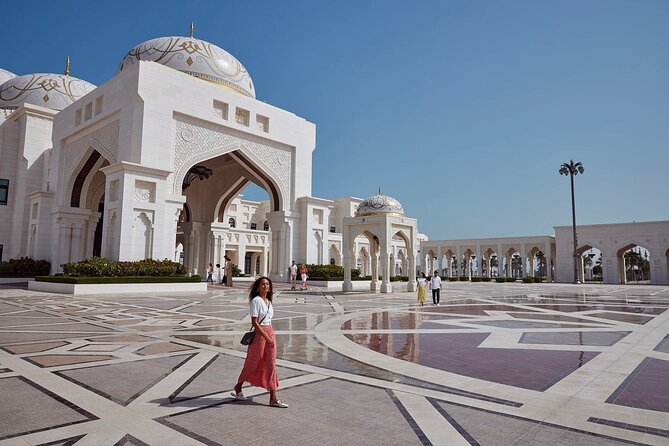 Abu Dhabi City Tour Full Day - Emirates Palace: grand architecture and a quick photo opportunity