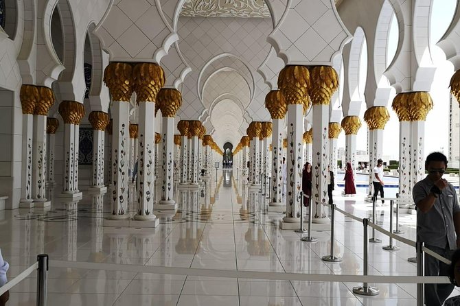 Abu Dhabi City Tour (Grand Mosque & Qasr Al Watan) - Dress, food, and timing tips that matter
