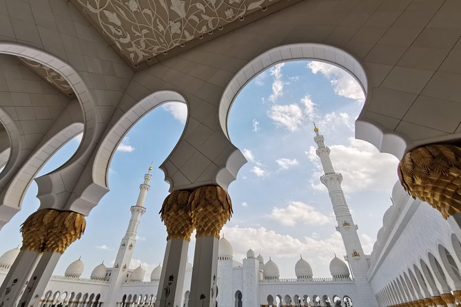 Abu Dhabi City Tour Including Ferrari World Tickets from Dubai - A long day from Dubai with two big payoffs