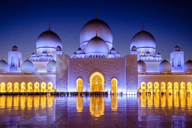 Abu Dhabi City Tour Sharing Basis - Emirates Palace and Qasr Al Watan