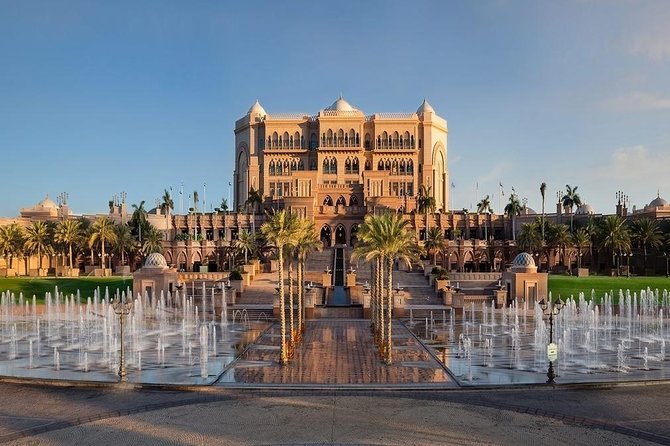 Abu Dhabi City Tour with Buffet Lunch - Corniche photographs and the traditional desert village