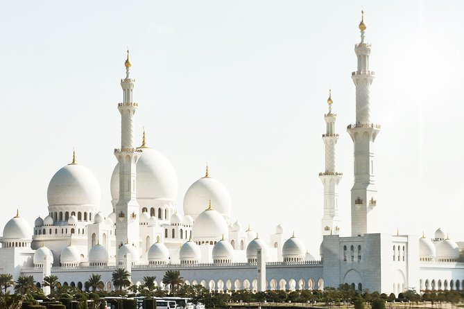Abu Dhabi Full-Day Tour from Dubai With Spanish-Speaking Guide - Heritage Village adds a shorter local-history stop