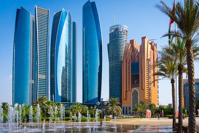 Abu Dhabi Half Day City Tour - Etihad Towers and Qasr Al Watan