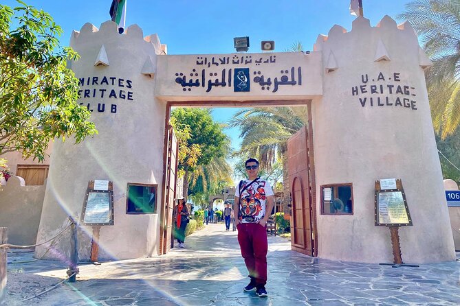 Abu Dhabi Half Day City Tour Sharing Experience - Sheikh Zayed Grand Mosque: the clear centerpiece