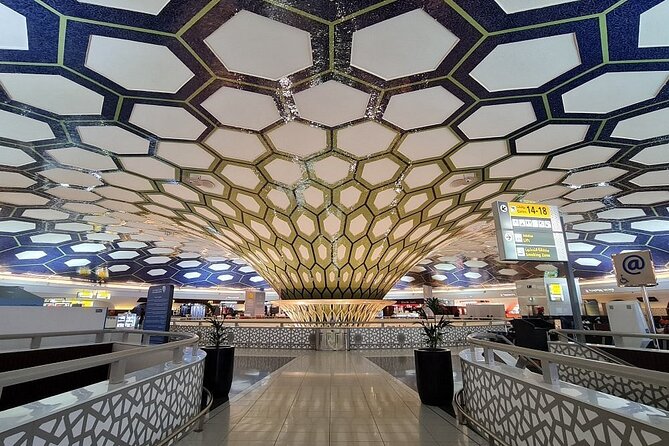 Abu Dhabi International Airport (AUH) VIP Lounge Access - Entry lines are the biggest risk