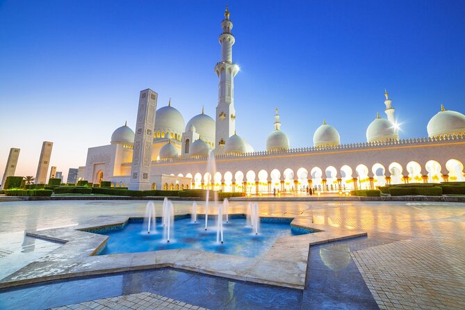 Abu Dhabi Mosque including Ferrari World Tour from Dubai - Who should choose this tour