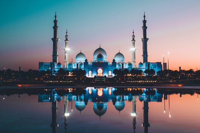 Abu Dhabi Private City Tour - The dates market is the best shopping stop for local flavor