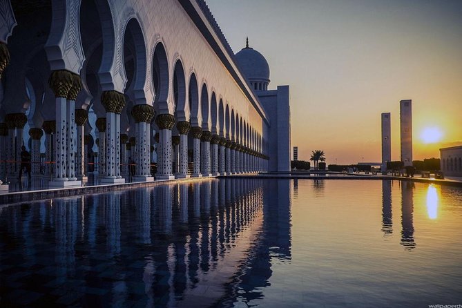 Abu Dhabi Sheikh Zayed Grand Mosque, Louvre, Qasr Al Watan Palace - Louvre Abu Dhabi: art arranged as a story of civilization