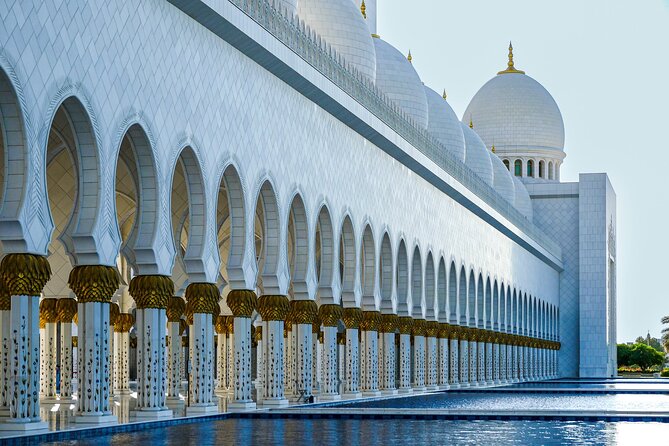 Abu Dhabi Sheikh Zayed Grand Mosque Private Tour - Why the Sheikh Zayed Grand Mosque Is the Main Event