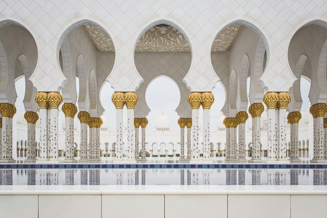 Abu Dhabi Sheikh Zayed Grand Mosque Private Tour - Timing, Comfort, and Pace