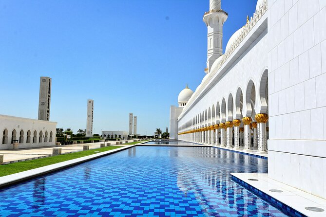 Abu Dhabi Sheikh Zayed Grand Mosque Private Tour - The Drive From Dubai to Abu Dhabi