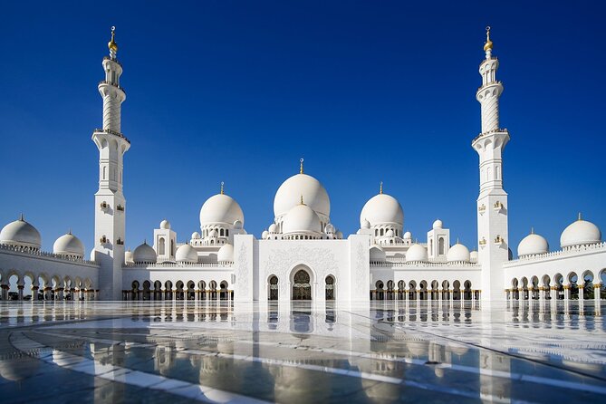 Abu Dhabi Sheikh Zayed Mosque Ferrari World Tour and Transfers - A long but useful day from Dubai