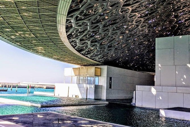 Abu Dhabi Sheikh zayed Mosque with Lunch, Louvre & Qasr Al Watan Palace - What the private guide service is really like