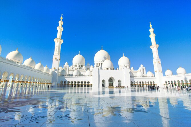 Abu Dhabi Sightseeing Tour in Private Vehicle - Louvre Abu Dhabi on Saadiyat Island