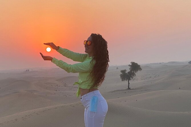 Abu Dhabi: Sunrise Desert Safari Experience - Arabic coffee, dates, and a Bedouin-style camp