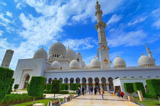Abu Dhabi Tour With Ferrari World From Dubai - Key points at a glance