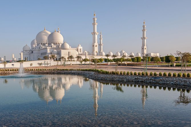 Abu Dhabi Tour with Grand Mosque Visit and Other options - The Sheikh Zayed Grand Mosque deserves your best attention