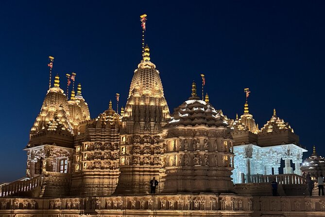 BAPS Hindu Temple And Sheikh Zayed Mosque Tour - Comfort, pace, and the parts that may test you