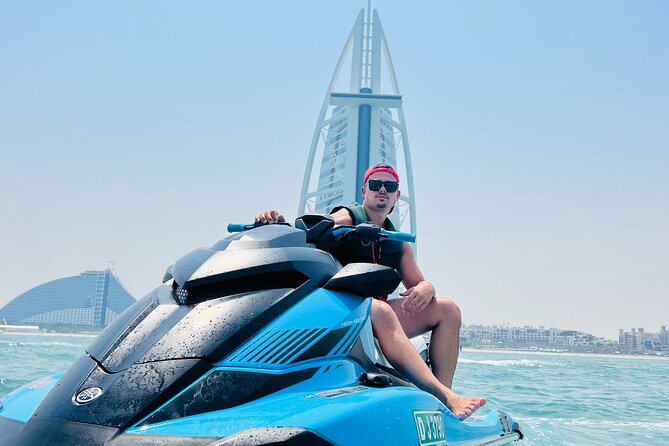 Best Morning Deal: 30-Minute JetSki Tour of Burj Al Arab in Dubai - What to bring and what to leave behind