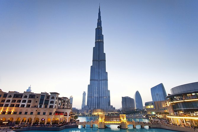Burj Khalifa 124 & 125 Floor - Off peak ticket - The virtual reality trip to the pinnacle