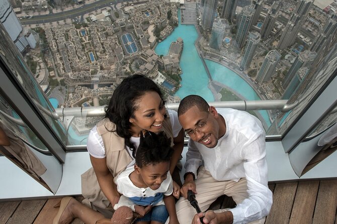 Burj Khalifa - At the Top Sky Ticket (Level 124, 125 & 148) - Getting to Level 148 at 555 meters