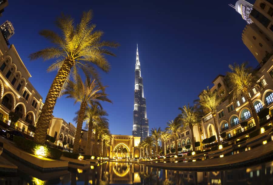 Burj Khalifa VIP Lunch – Michelin Dining & Porsche Transfer - VIP entry avoids the ordinary Burj Khalifa routine