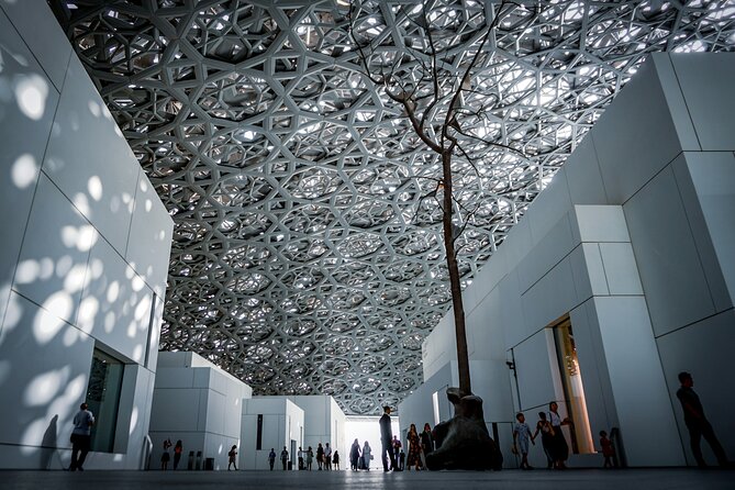 Chauffeur Service For Dubai & Abu Dhabi - Crossing to Abu Dhabi for a longer visit