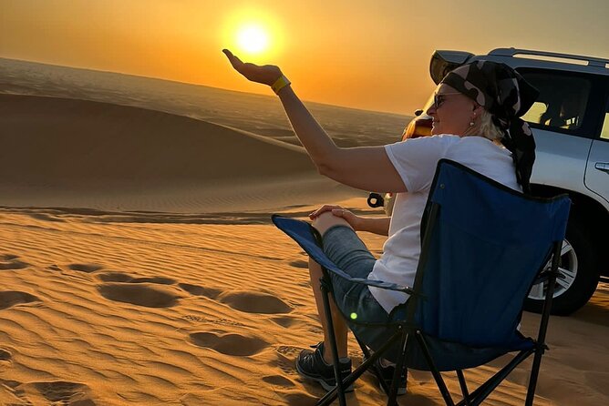 Desert Safari Adventures Dubai - Belly dancing, tanura, and the fire show
