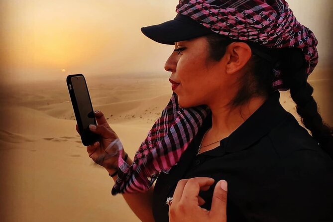 Desert Safari Dubai (VIP Package ) - BBQ dinner and the evening camp program