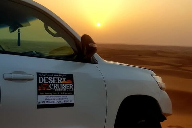 Desert Safari in Dubai - Coffee, dates, henna, and Arabic costume photos