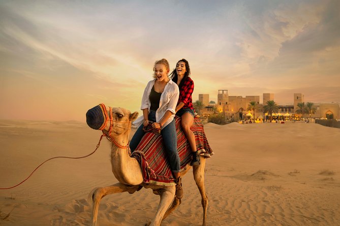Desert Safari: Luxury Fortress Dinner, Camel Ride & Dune Bashing - What dinner is really like