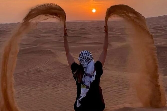 Desert Safari, Quad Biking, Sand Surfing and BBQ Dinner In Dubai - BBQ dinner and three evening shows